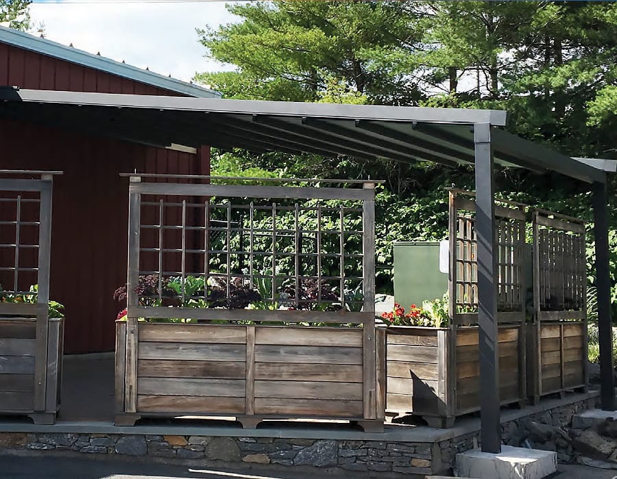 Modern pergola with a Retractable Pergola Cover